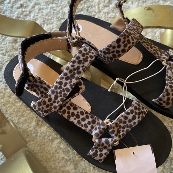 Stuart Weitzman sandals - Picture 8 of 17